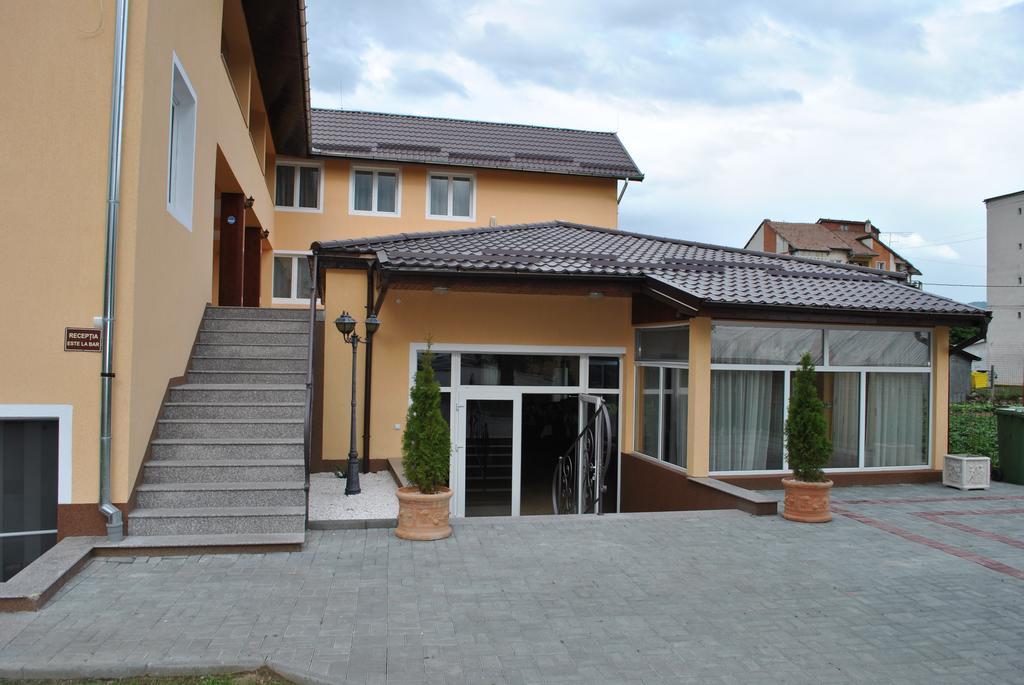 Vila Veche Haţeg Buitenkant foto